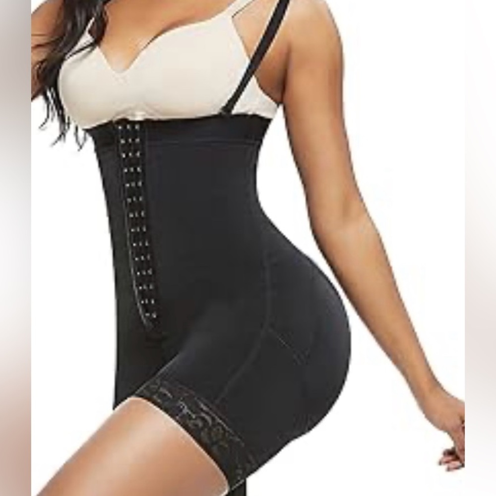 Girdle/Faja Shaper Full Body Control Hooks Black Size 24